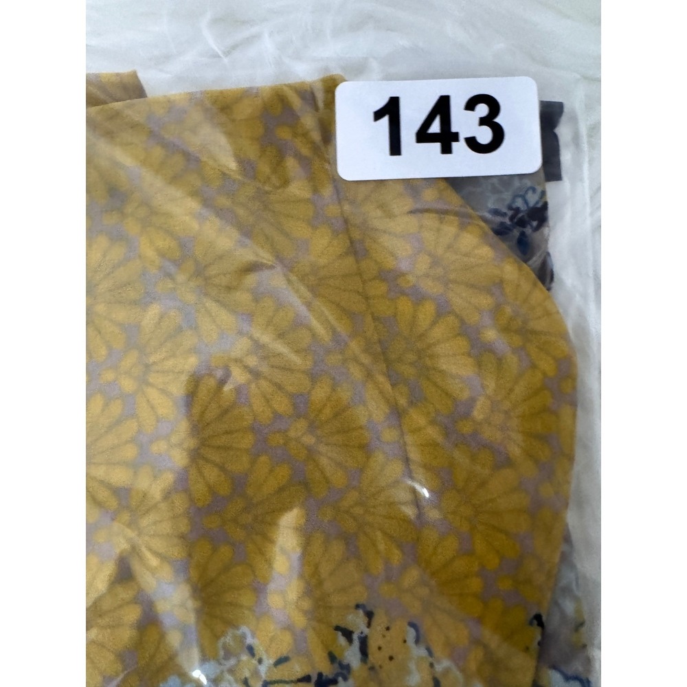 Cabi‎ Floral Print Sleeveless Collared Button Front Blouse Women's Size M - Picture 7 of 7